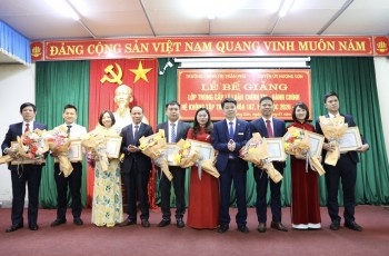 Bế giảng Lớp Trung cấp Lý luận chính trị - hành chính khóa 167 huyện Hương Sơn