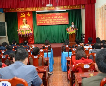 Khai giảng Lớp Trung cấp Lý luận Chính trị - Hành chính hệ không tập trung khóa 167 huyện Hương Sơn