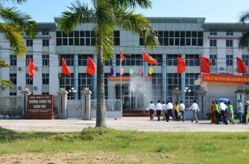 Kế hoạch tổ chức Lễ Khai giảng Lớp Bồi dưỡng Ngạch chuyên viên khoá 99, hệ không tập trung mở tại huyện Hương Sơn