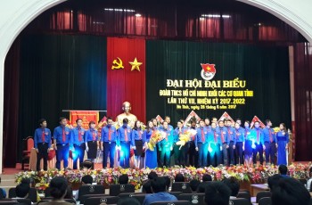 Cán bộ, đoàn viên thanh niên học tập và làm theo tư tưởng, đạo đức, phong cách Hồ Chí Minh góp phần xây dựng Đảng ta vững mạnh