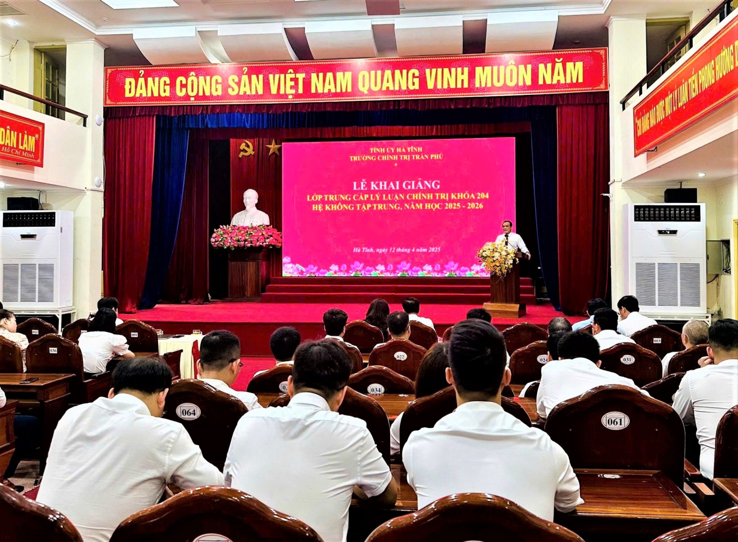 z7115486774928 9aee2bb45efb2051e51b9db912a16f1f