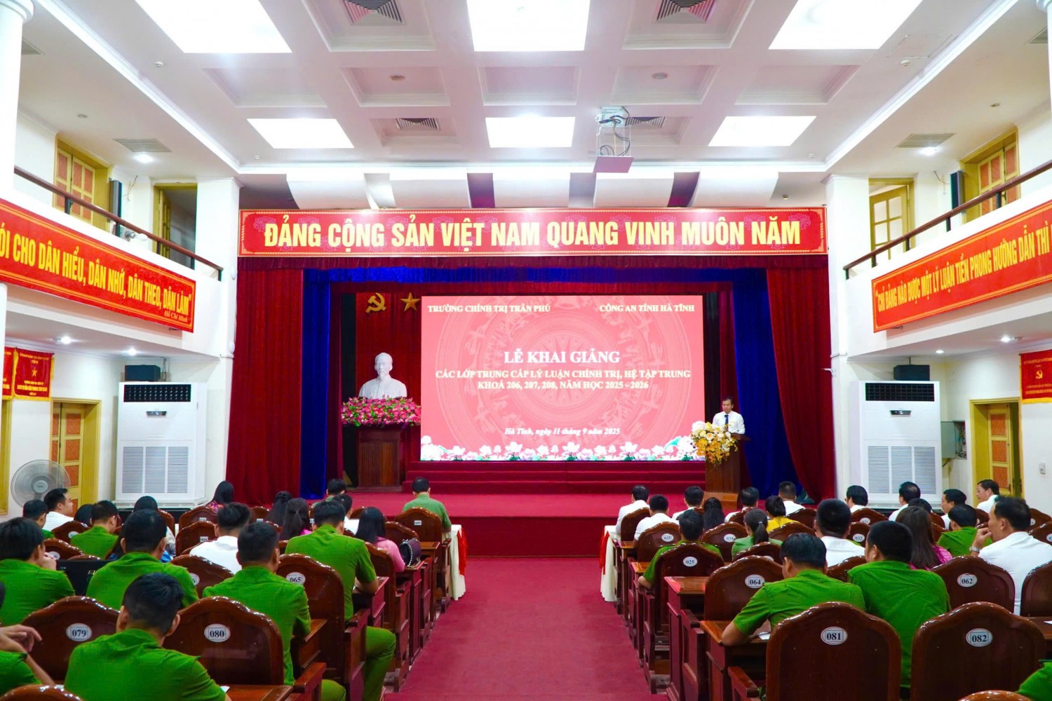 z7115490060565 a7fa333b14ffb5207c385d7064ff26ea