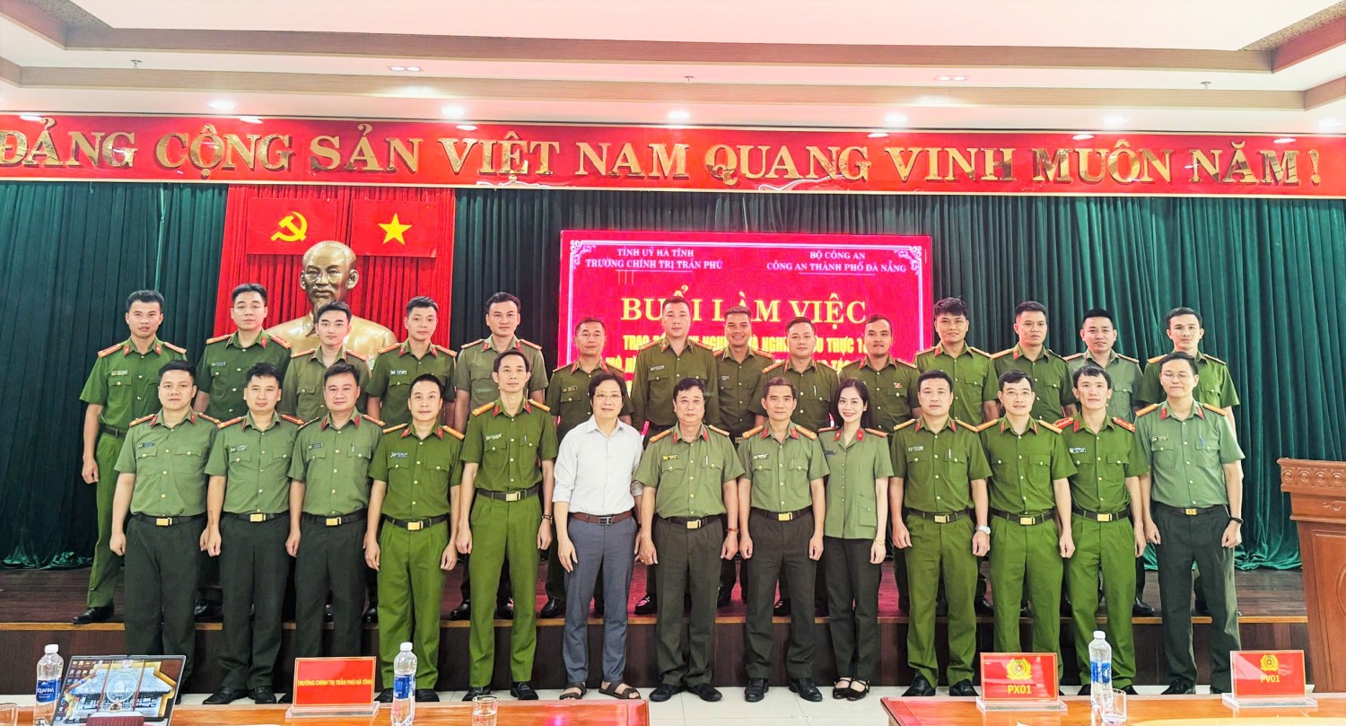 ANH CA TP DN