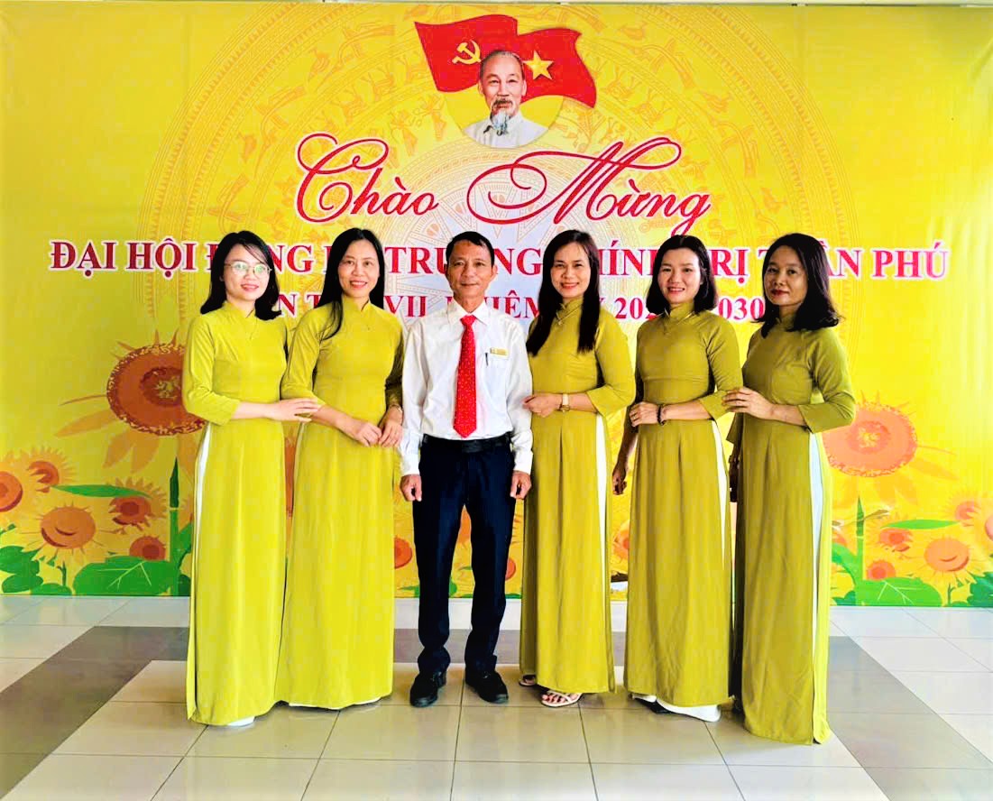 z7094940802967 f7535def405edd89df2b26df17f30825